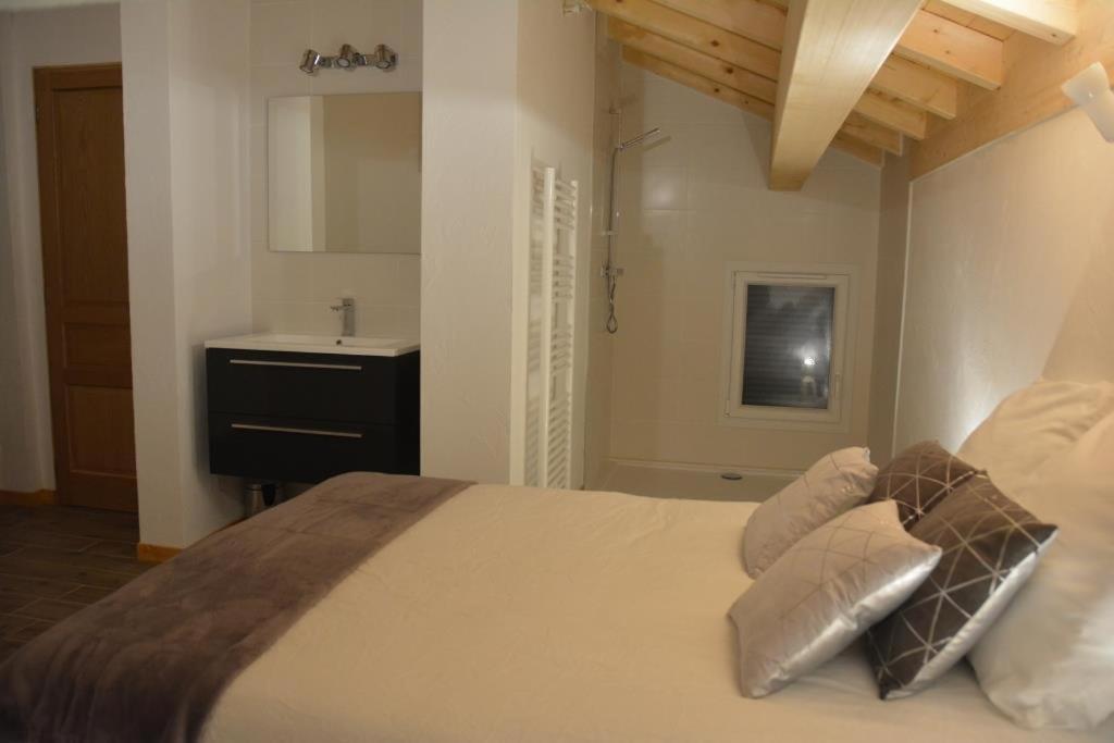 Chalet Alexanne - Meuble De Tourisme Classe 3 Etoiles - Porte De St Gervais Passy  Exterior foto
